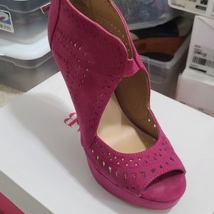 Heeled sandals